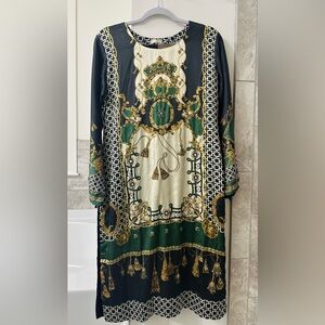 Pakistani Zoon brand 3pc in printed silk fabric in medium size